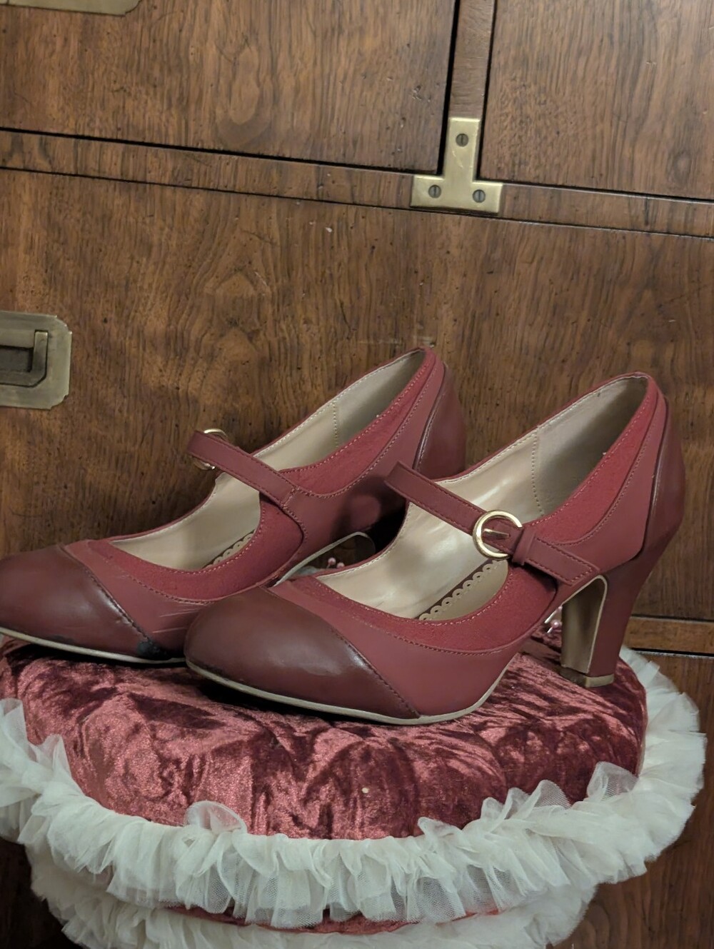 Journee Collection Pin Up Ankle strap Burgundy Vintage Pumps
